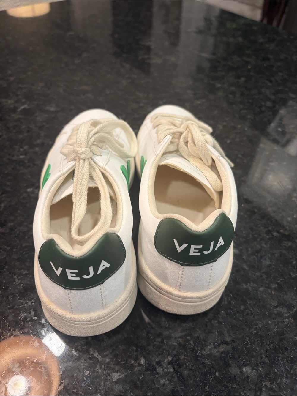 Veja  Women’s Sneakers with Green Heel and Logo